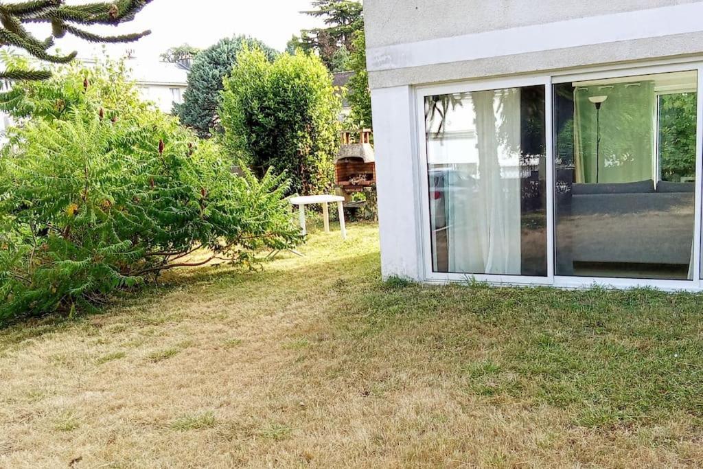 Charmant Loft Avec Jardin Pres Du Centre Ville Amboise Exteriör bild